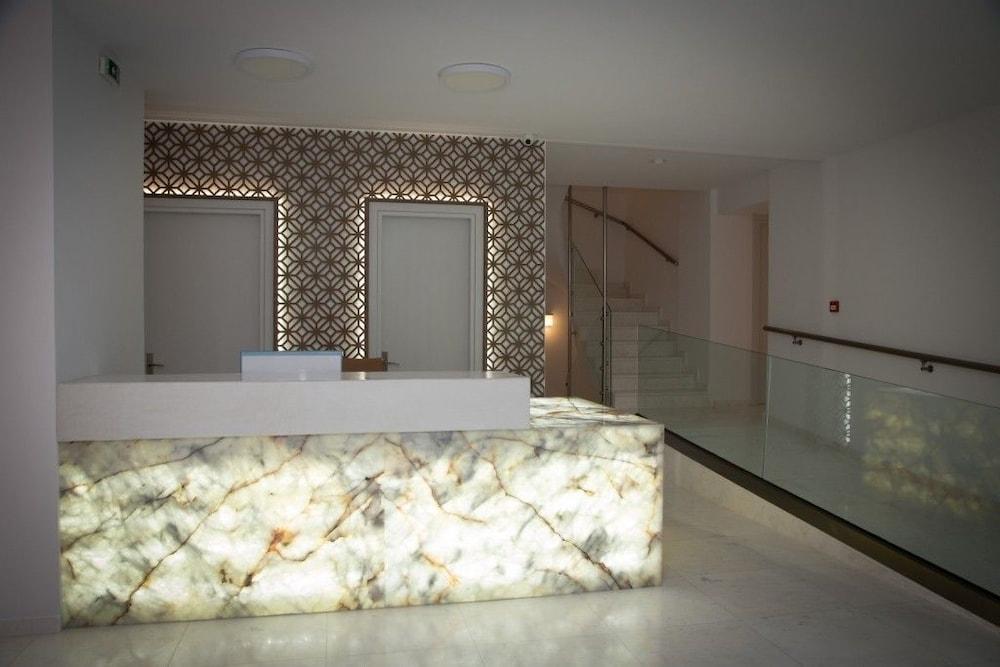 Zephyros Hotel Myrties 외부 사진