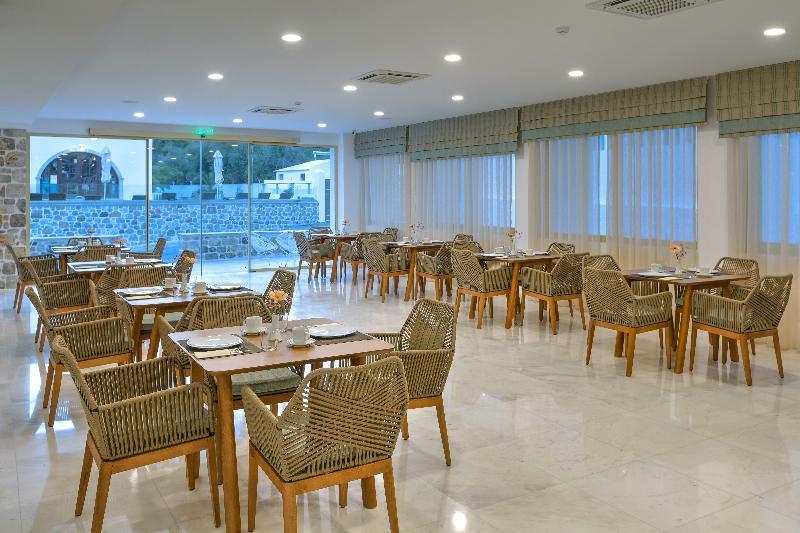 Zephyros Hotel Myrties 외부 사진