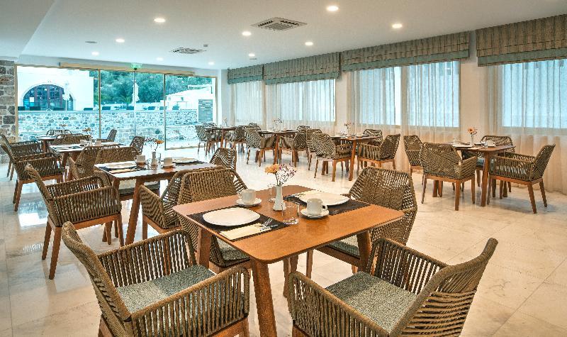 Zephyros Hotel Myrties 외부 사진