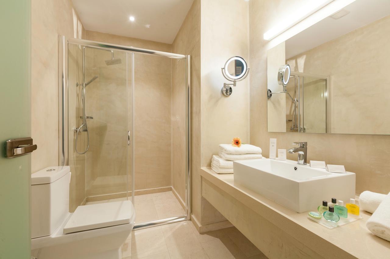 Zephyros Hotel Myrties 외부 사진